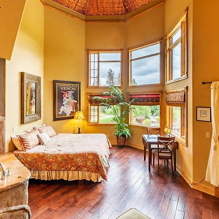 Villa Talus Rock Retreat à Sandpoint Extérieur photo