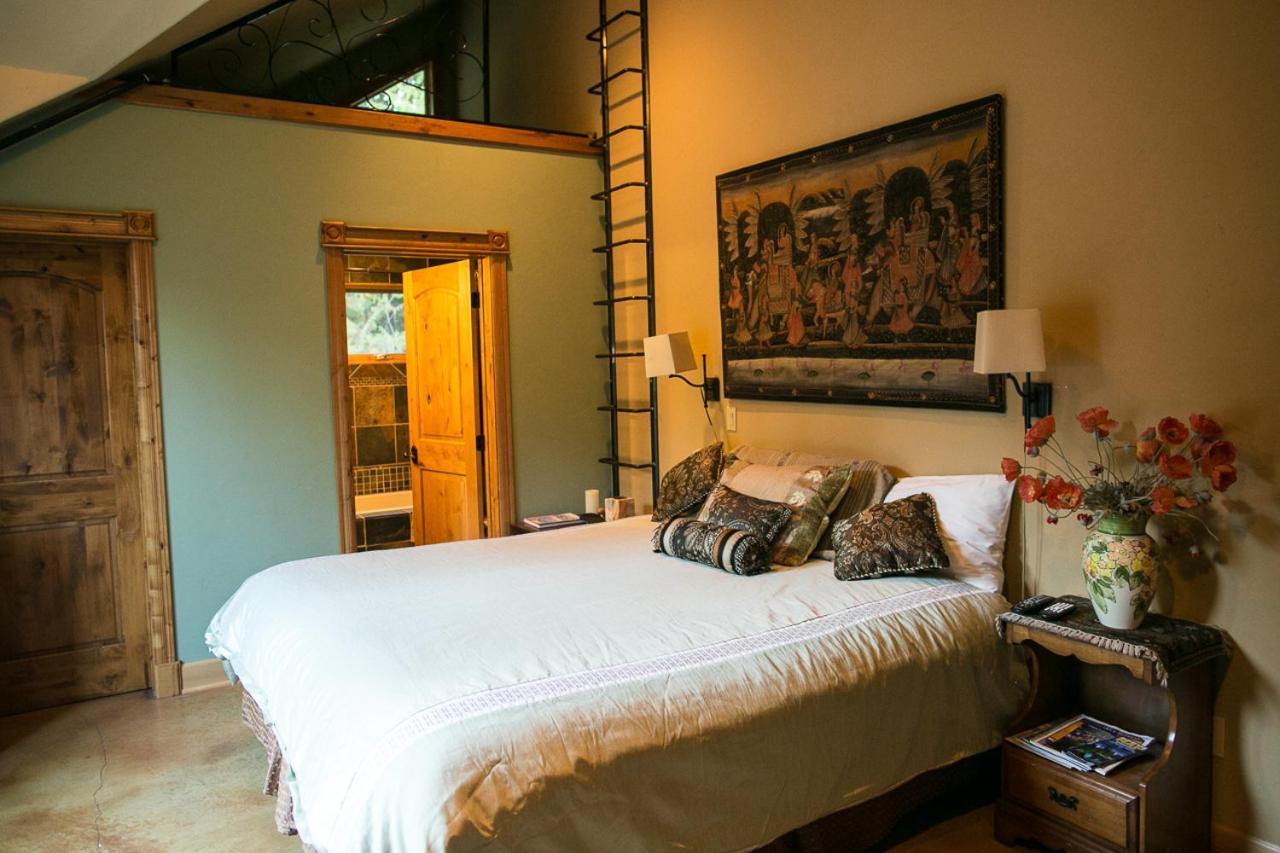 Villa Talus Rock Retreat à Sandpoint Extérieur photo